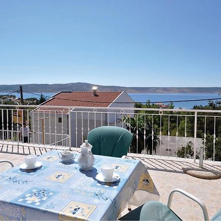 2 Bedroom Lovely Apartment In Starigrad Paklenica Exteriör bild